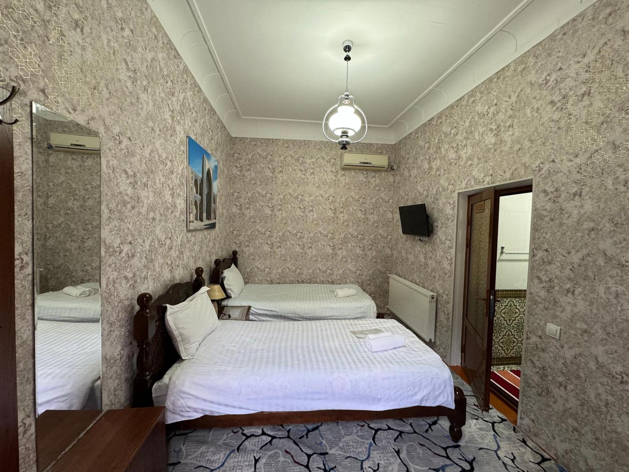 Hotel Ravshan Boutique Бухара Екстериор снимка